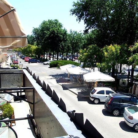 Hostal Santa Marta Aranjuez Luaran gambar