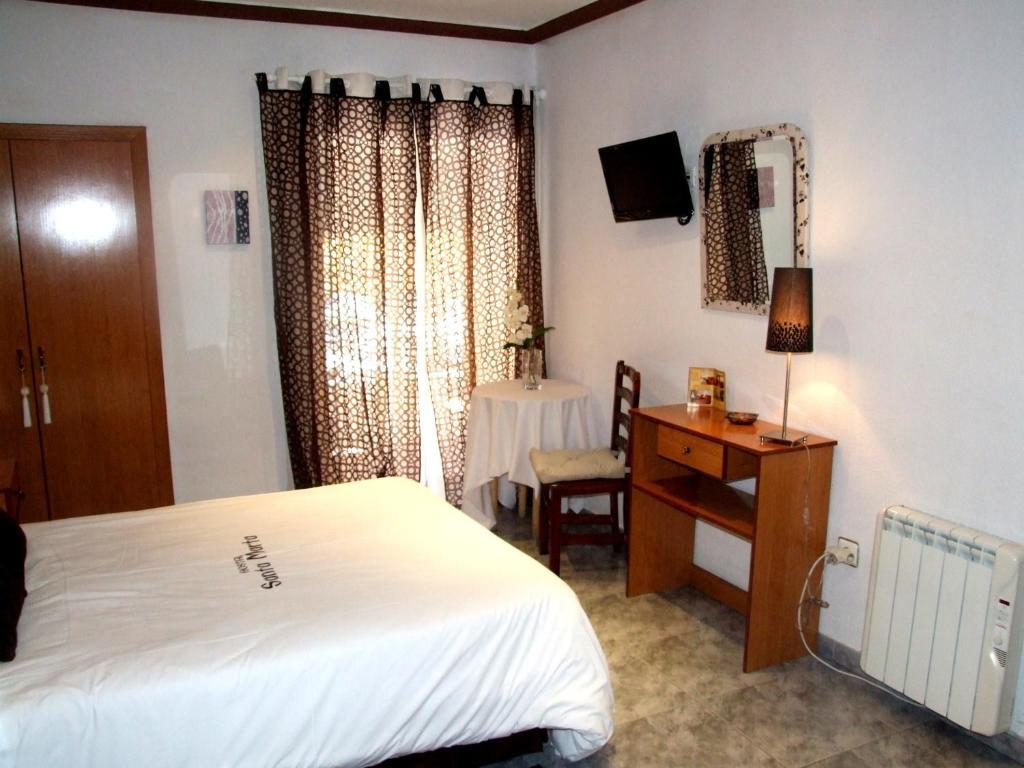 Hostal Santa Marta Aranjuez Luaran gambar