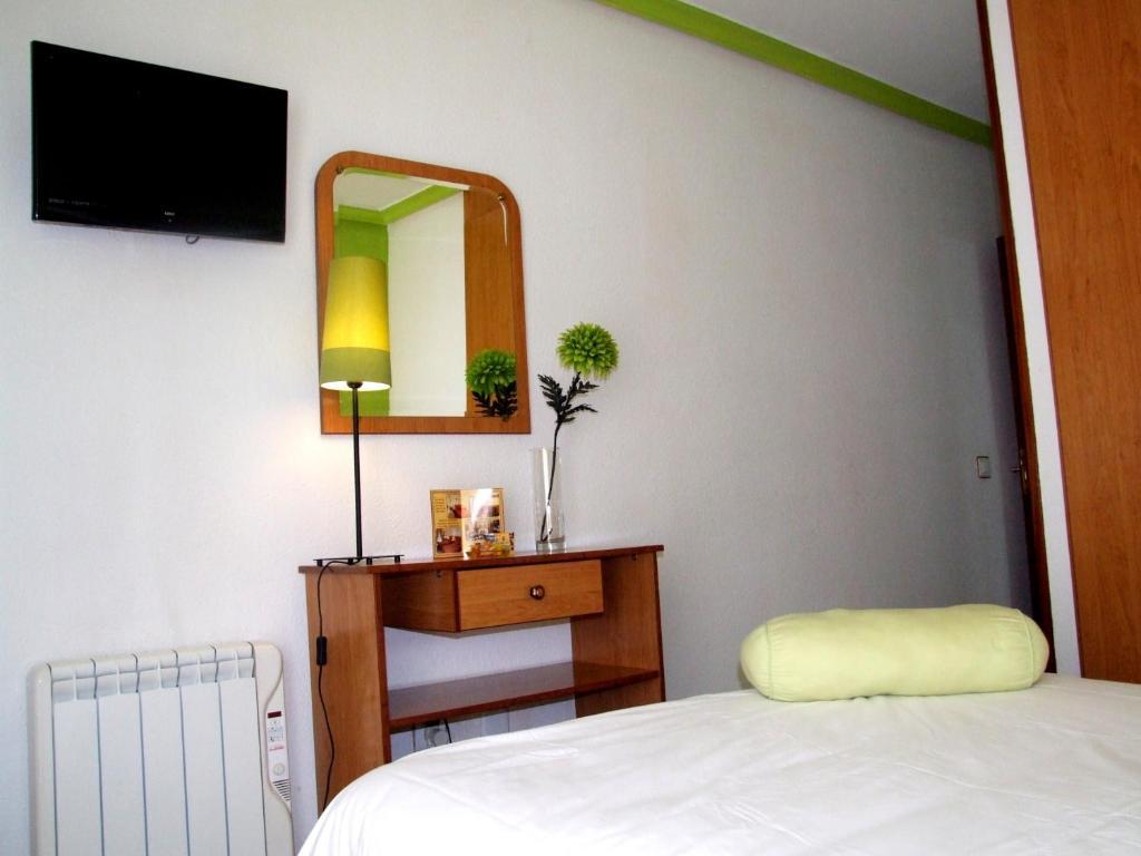 Hostal Santa Marta Aranjuez Bilik gambar
