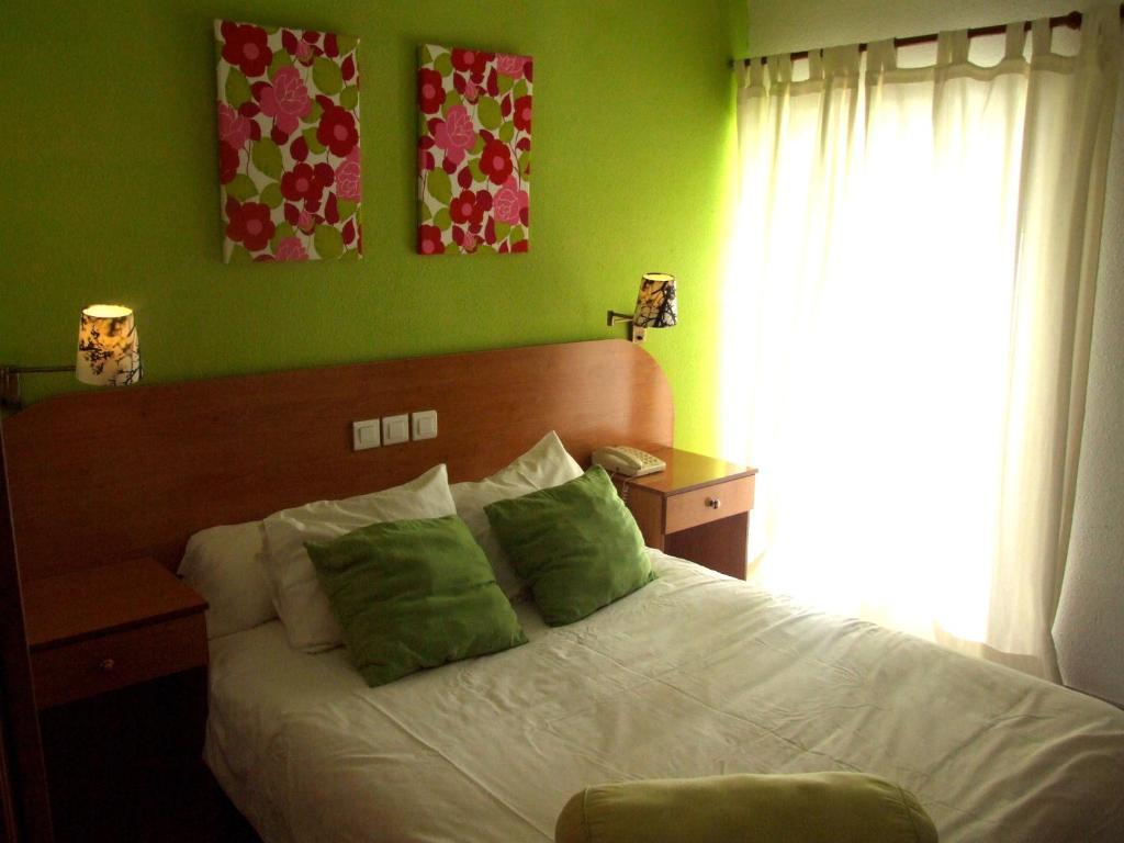 Hostal Santa Marta Aranjuez Bilik gambar