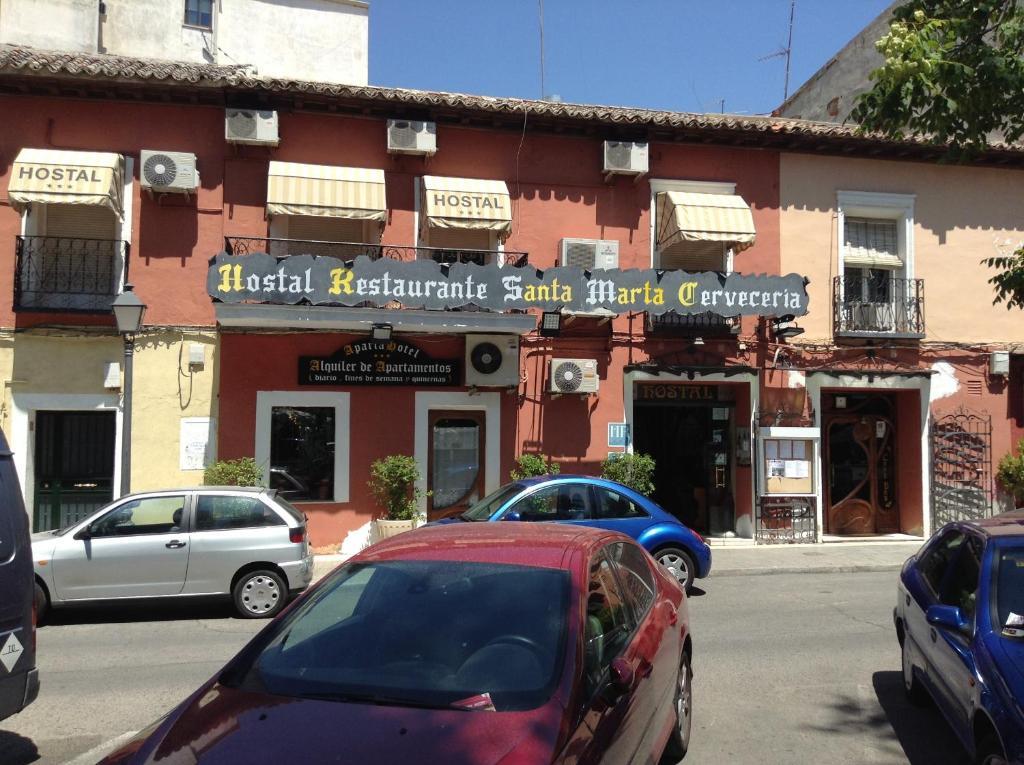 Hostal Santa Marta Aranjuez Luaran gambar